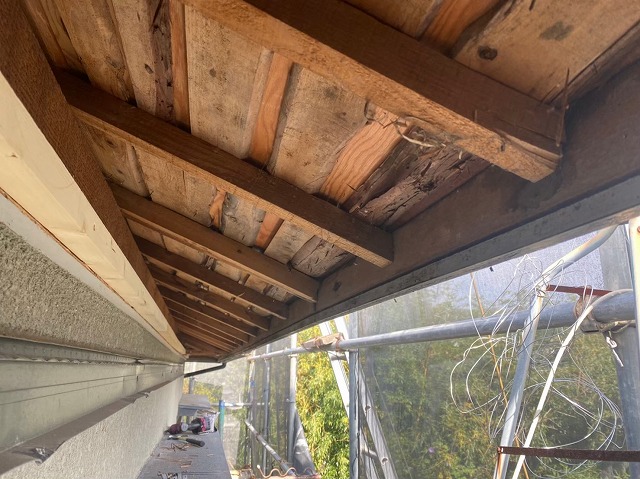 軒天の張り替え工事